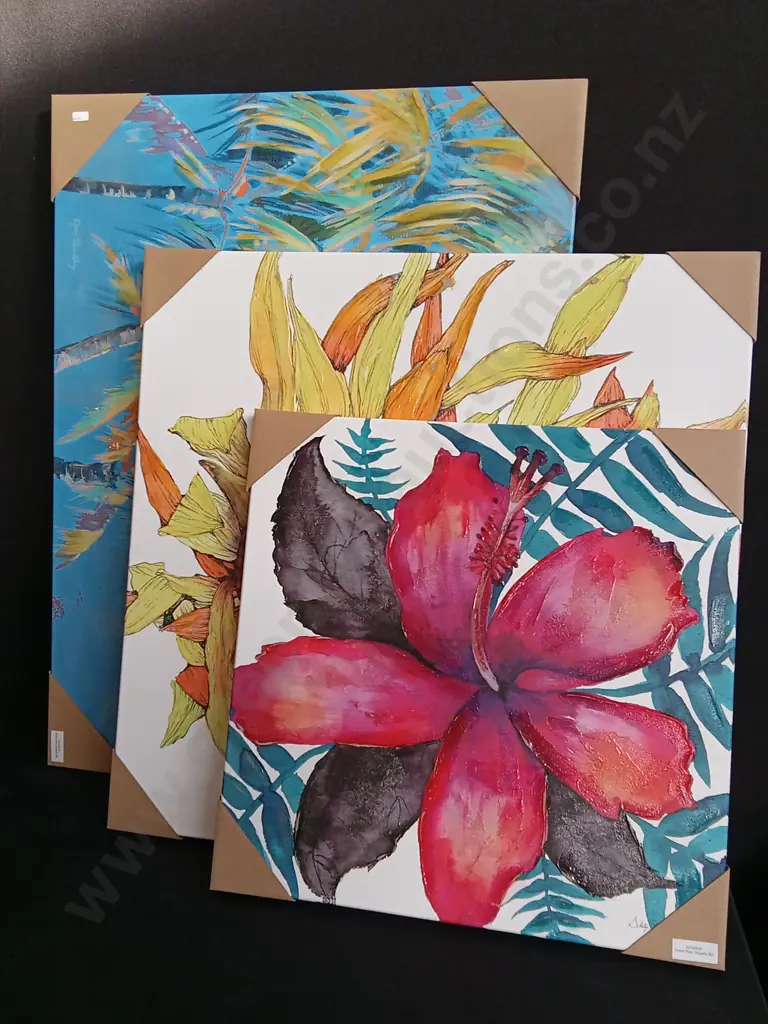 3 PIECES TEXTURED CANVAS ARTWORKS Image 1++