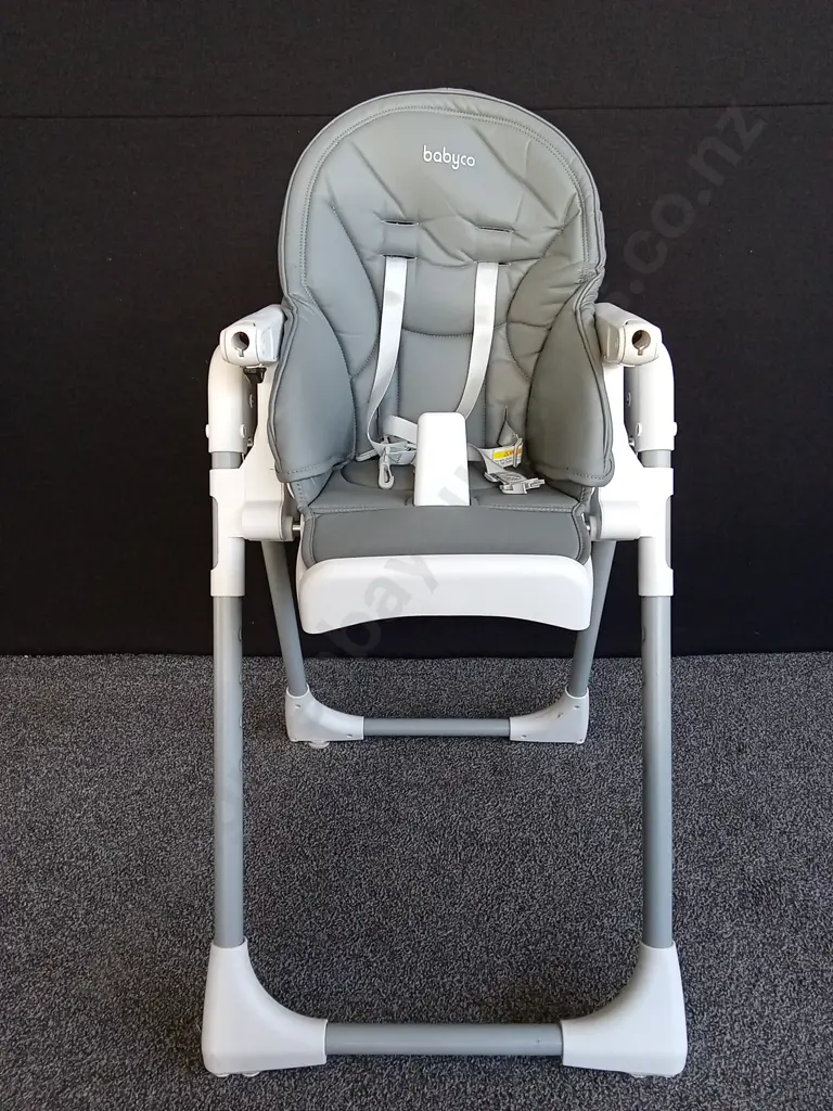 BABYCO HIGHCHAIR Image 1++
