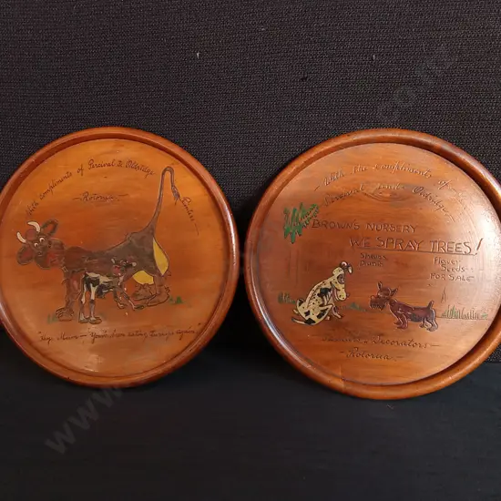 PAIR OF VINTAGE WOODEN DECORATIVE TRAYS
