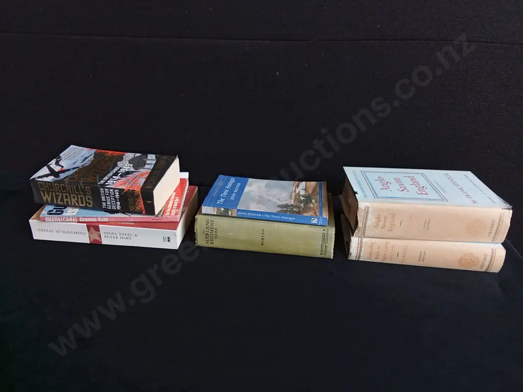 7 BOOKS ON WAR Image 1++