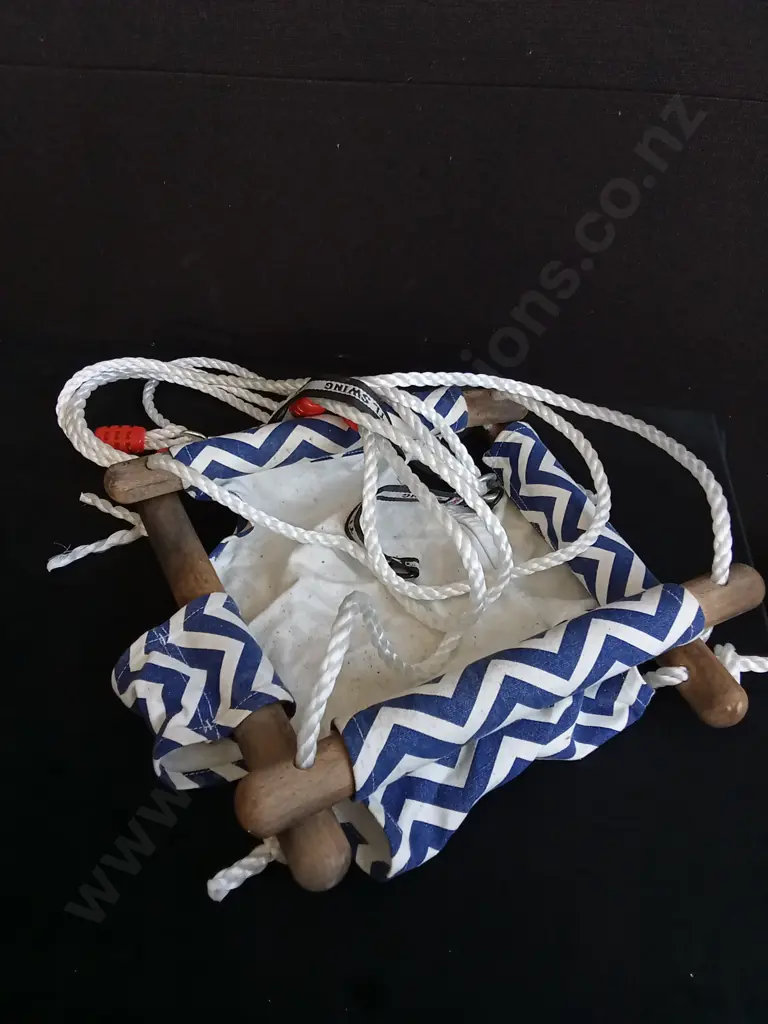 BABY OUTDOOR SWING Image 1++