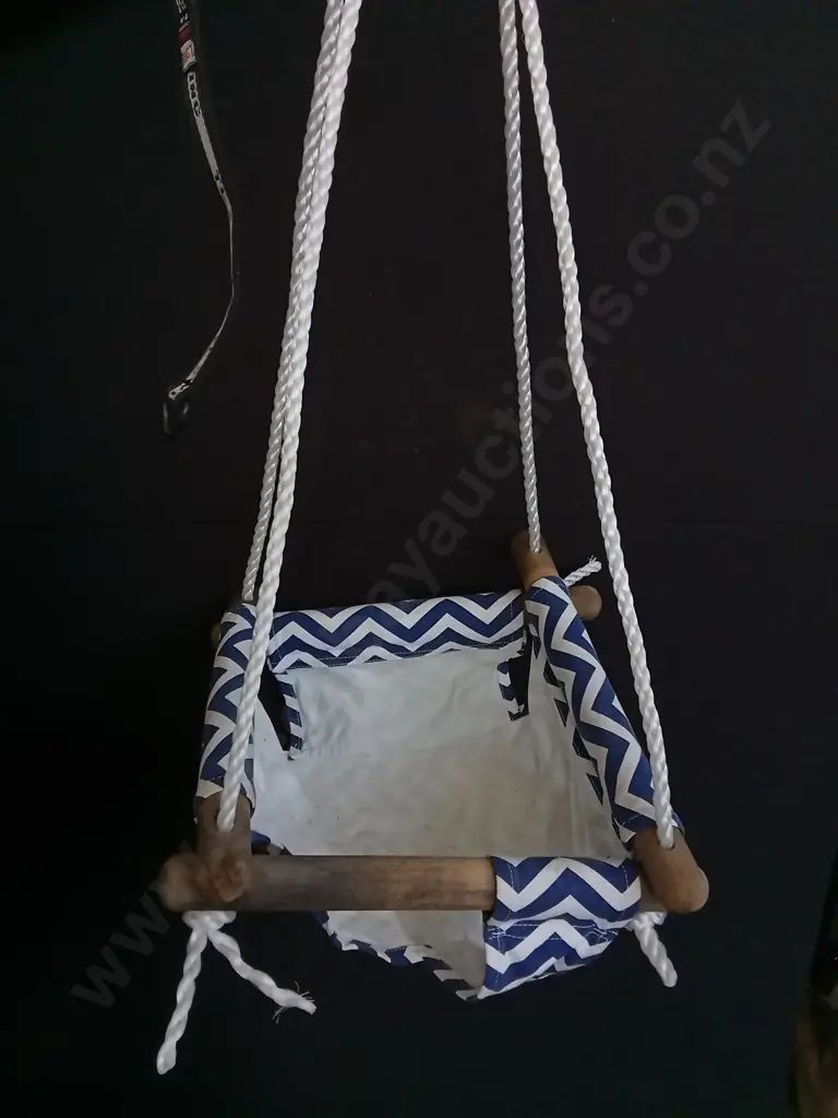 BABY OUTDOOR SWING Image 1++