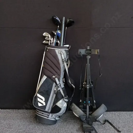 MIZINO GOLF BAG WITH GOLF CLUBS AND COLLAPSIBLE 2 WHEEL GOLF PULL CART