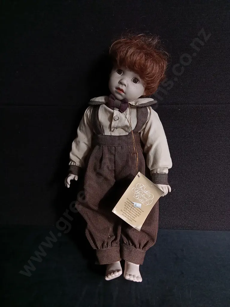 VINTAGE 1994 FRANKLIN MINT DANNY PORCELAIN DOLL COCA COLA HEIRLOOM SERIES, H 45 CM Image 1++