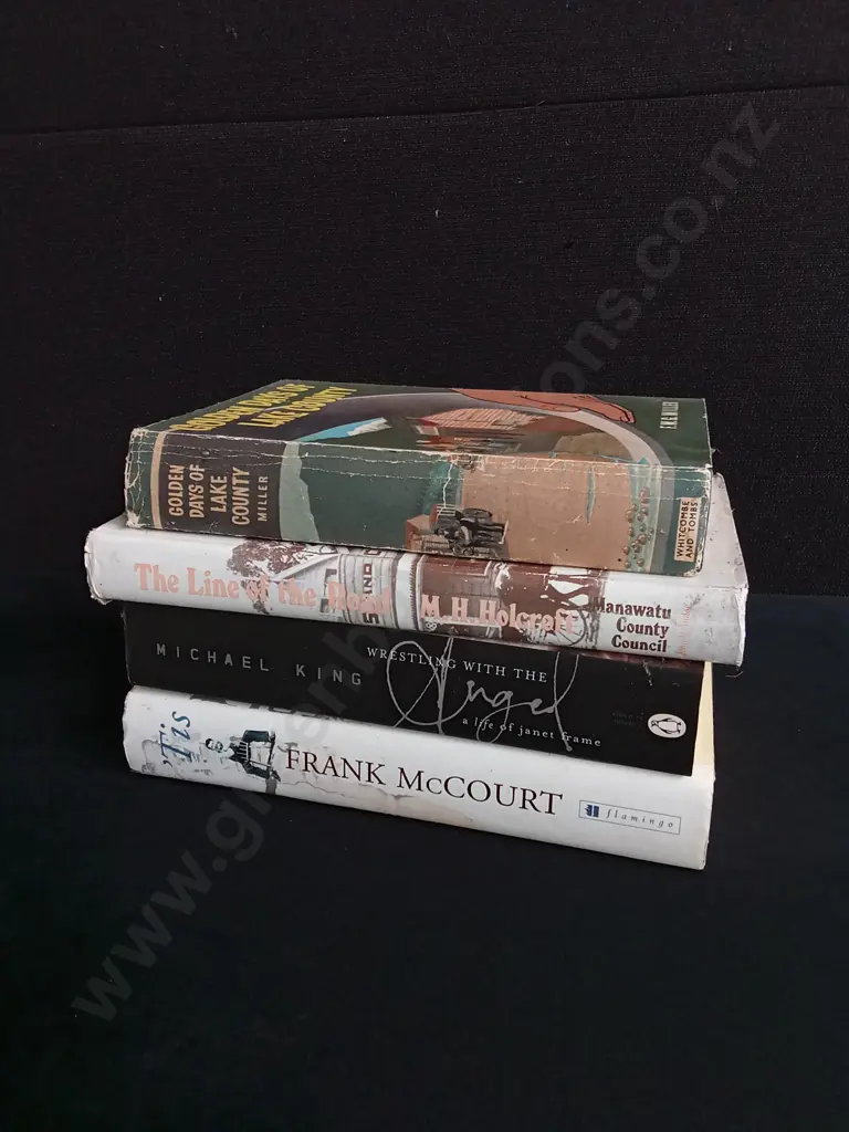4 NZ HISTORY AND BIOGRAPHY BOOKS Image 1++