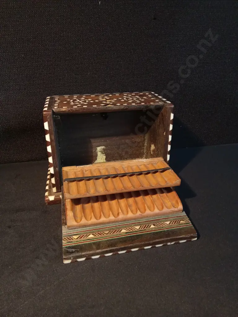 3 VINTAGE MARQUETRY WOOD BOXES, MIDDLE EASTERN KHATAM INLAY AND MECHANICAL CIGARETTE DISPENSER Image 1++