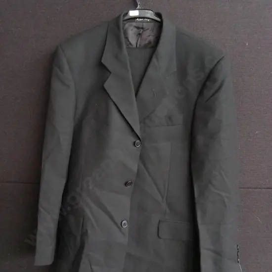 100% WOOL DOM BAGNATO SUIT, JACKET AND TROUSERS