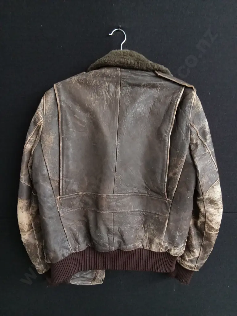 VINTAGE LEATHER AVIATOR JACKET WITH WOOL COLLAR Image 1++