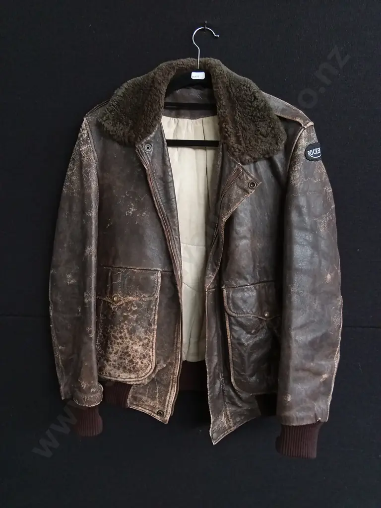VINTAGE LEATHER AVIATOR JACKET WITH WOOL COLLAR Image 1++