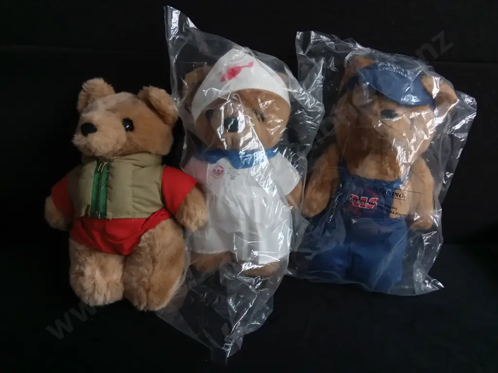 3 RESCUE TEDDY BEARS, TWO PACKAGED Image 1++
