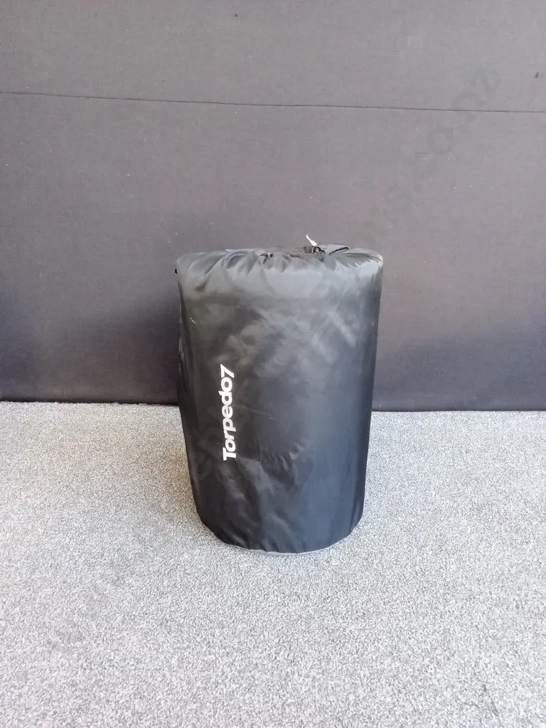 TORPEDO INFLATABLE CAMPING MATRESS Image 1++