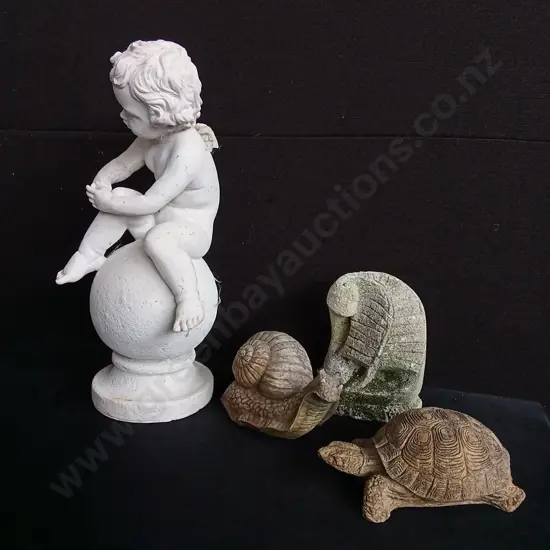 4 PIECES STONE GARDEN DECOR, TALLEST H 39 CM