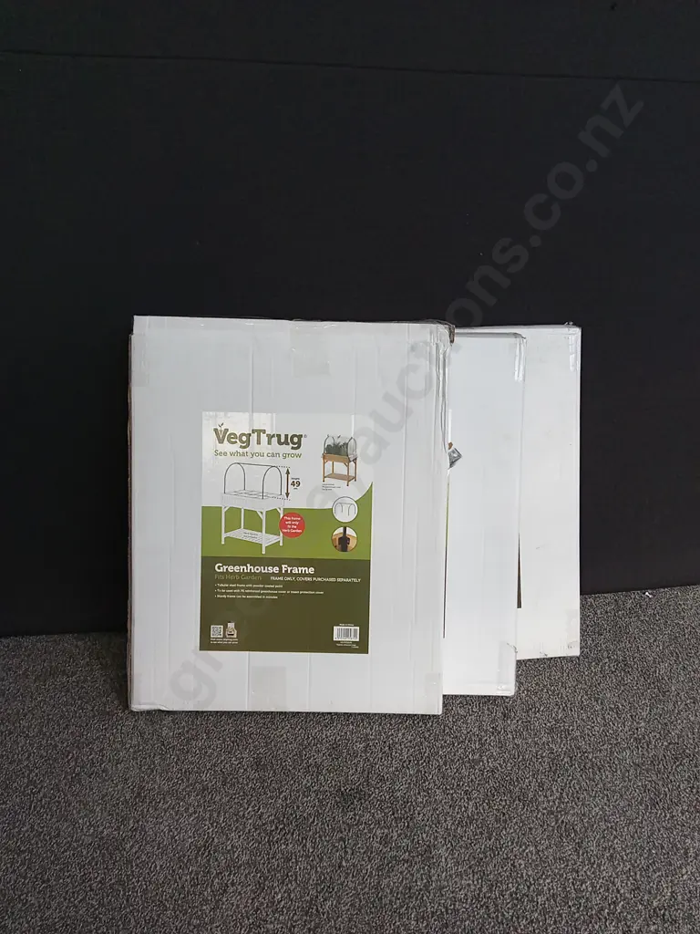 3 VEGTRUG GREENHOUSE FRAME Image 1++