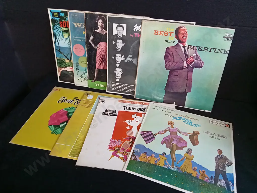 MIX OF 9 VINTAGE RECORDS Image 1++