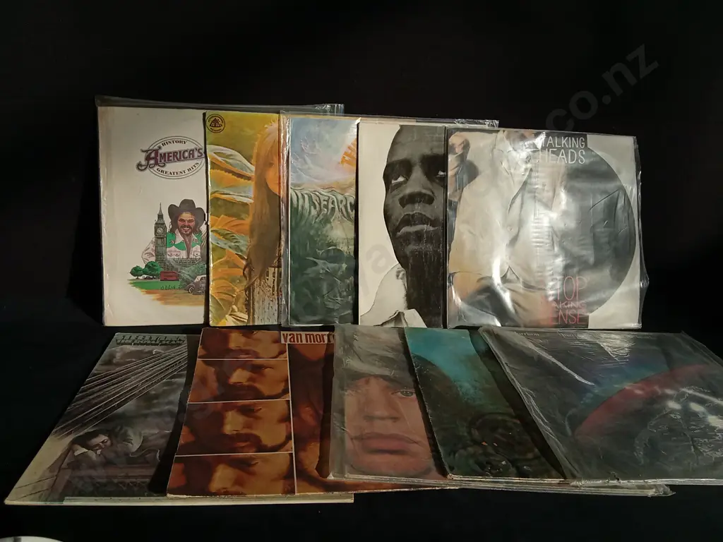 MIX OF 10 VINTAGE RECORDS Image 1++