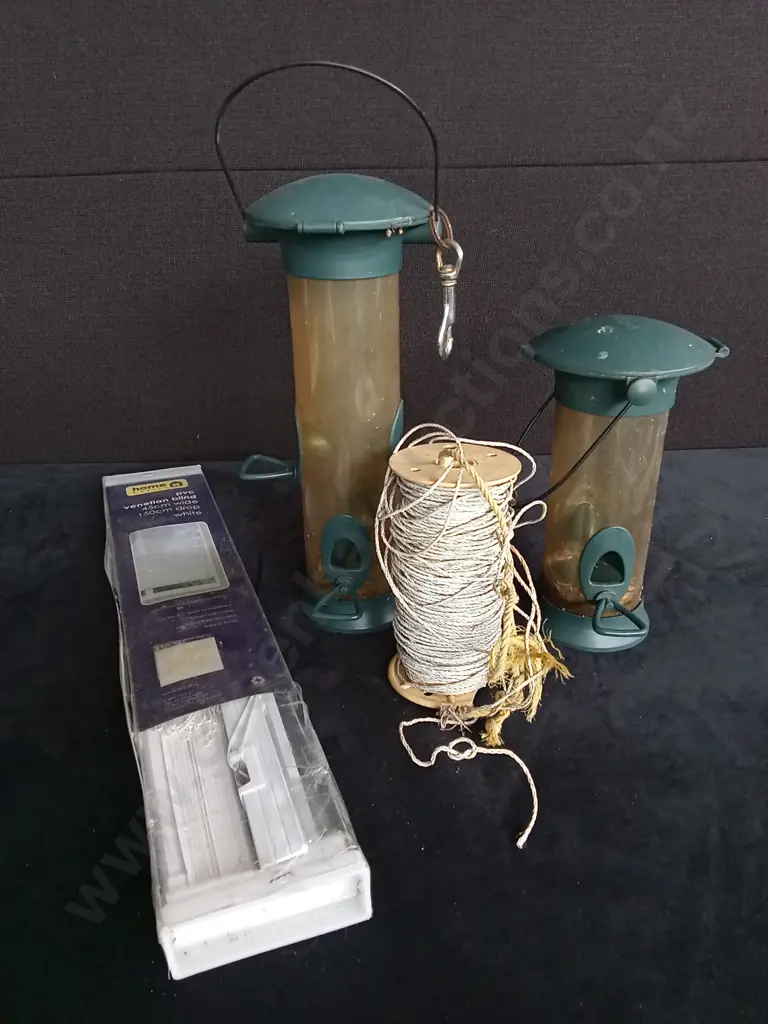 4 MISCELLANEOUS ITEMS Image 1++
