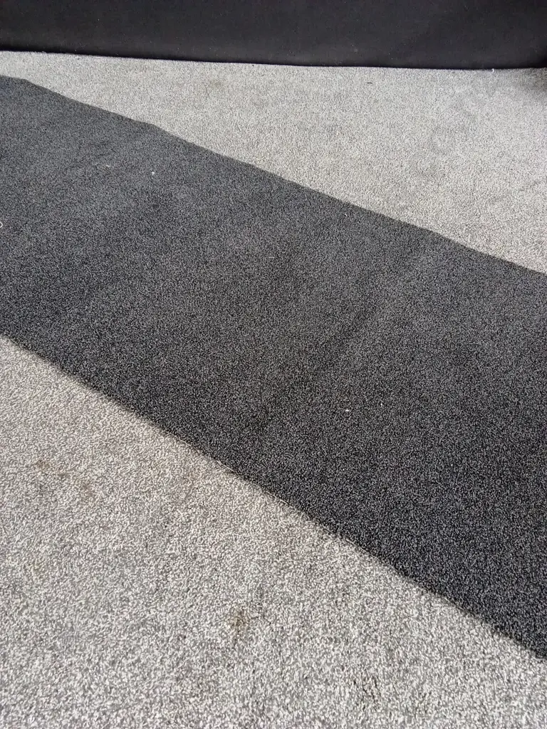 CARPET FLOOR RUNNER L5.39M D89CM Image 1++