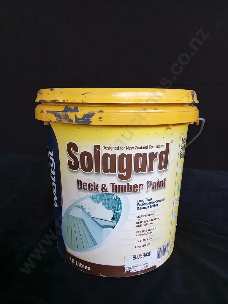 SOLAGARD DECK AND TIMBER PAINT Image 1++