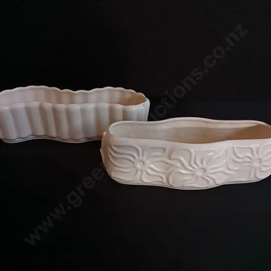 PAIR OF VINTAGE CROWN LYNN TROUGH VASES, W 27.5 CM AND 25 CM
