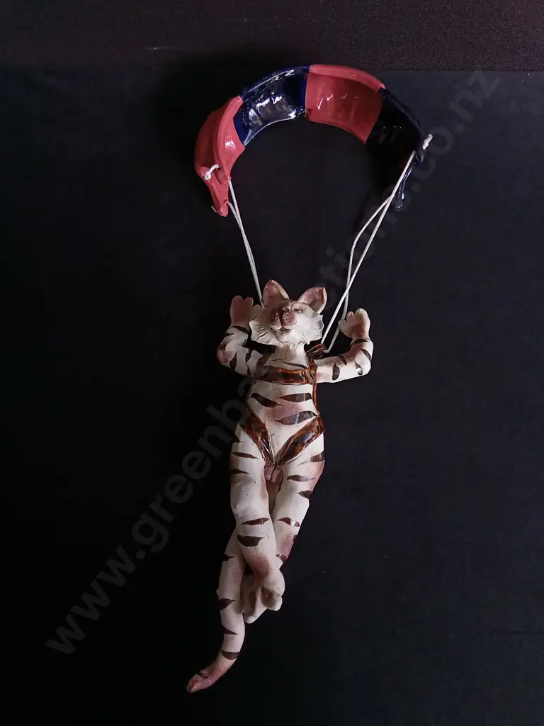 VINTAGE CERAMIC SKYDIVING CAT HANGING ORNAMENT, H 52 CM Image 1++