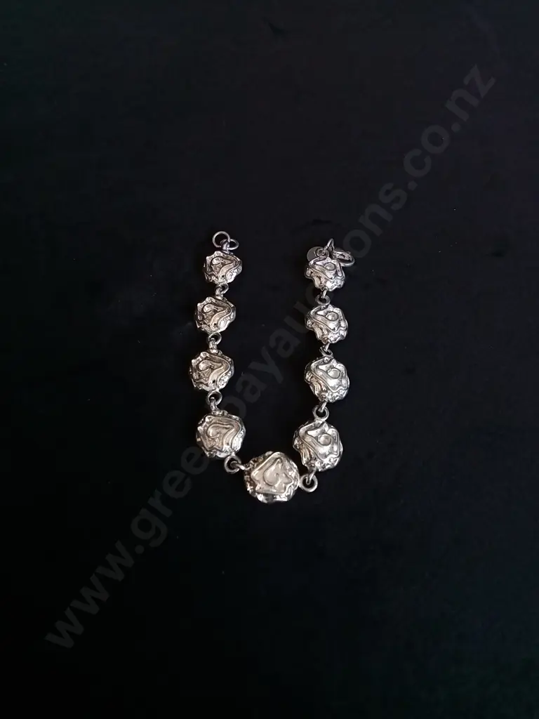 SILVER COLOURED ROSE BRACELET Image 1++