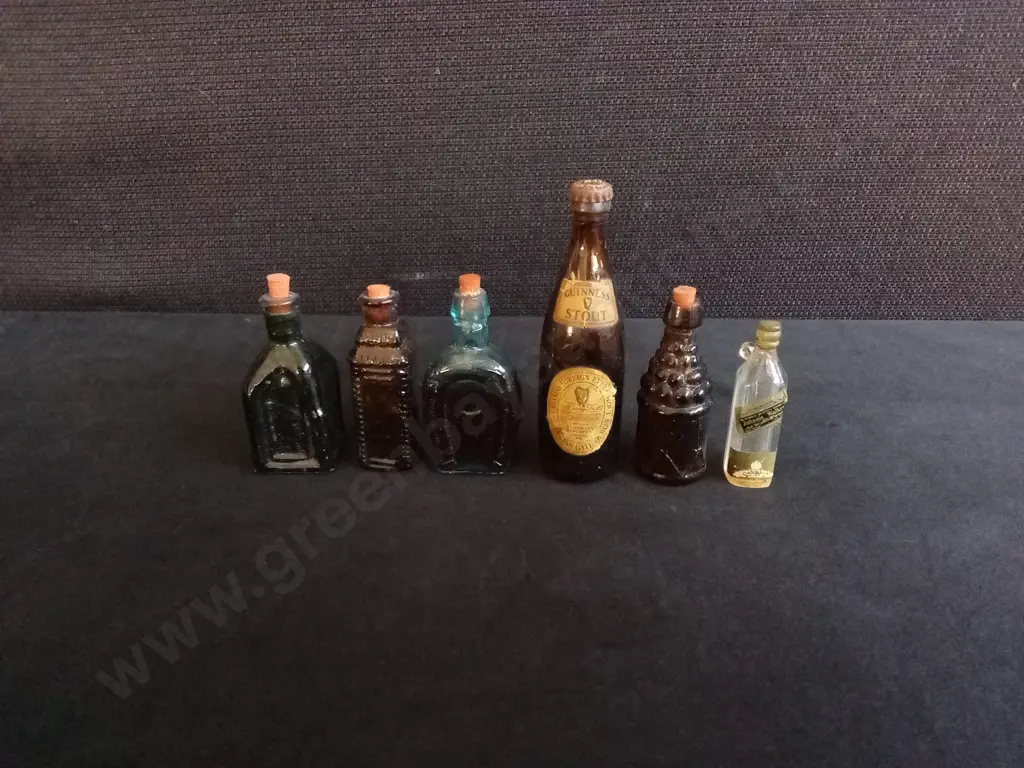 VINTAGE 70S MINIATURE GLASS BOTTLES, 6 PIECES, TALLEST H 8 CM Image 1++