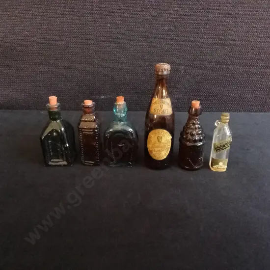 VINTAGE 70S MINIATURE GLASS BOTTLES, 6 PIECES, TALLEST H 8 CM