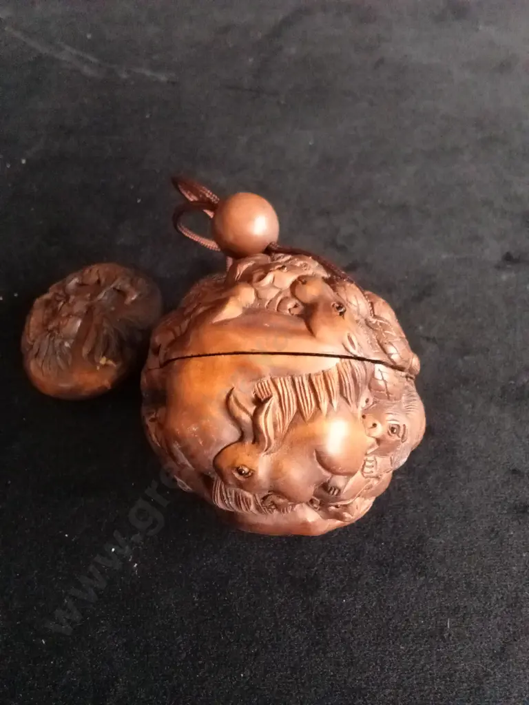 JAPANESE WOOD INRO Image 1++