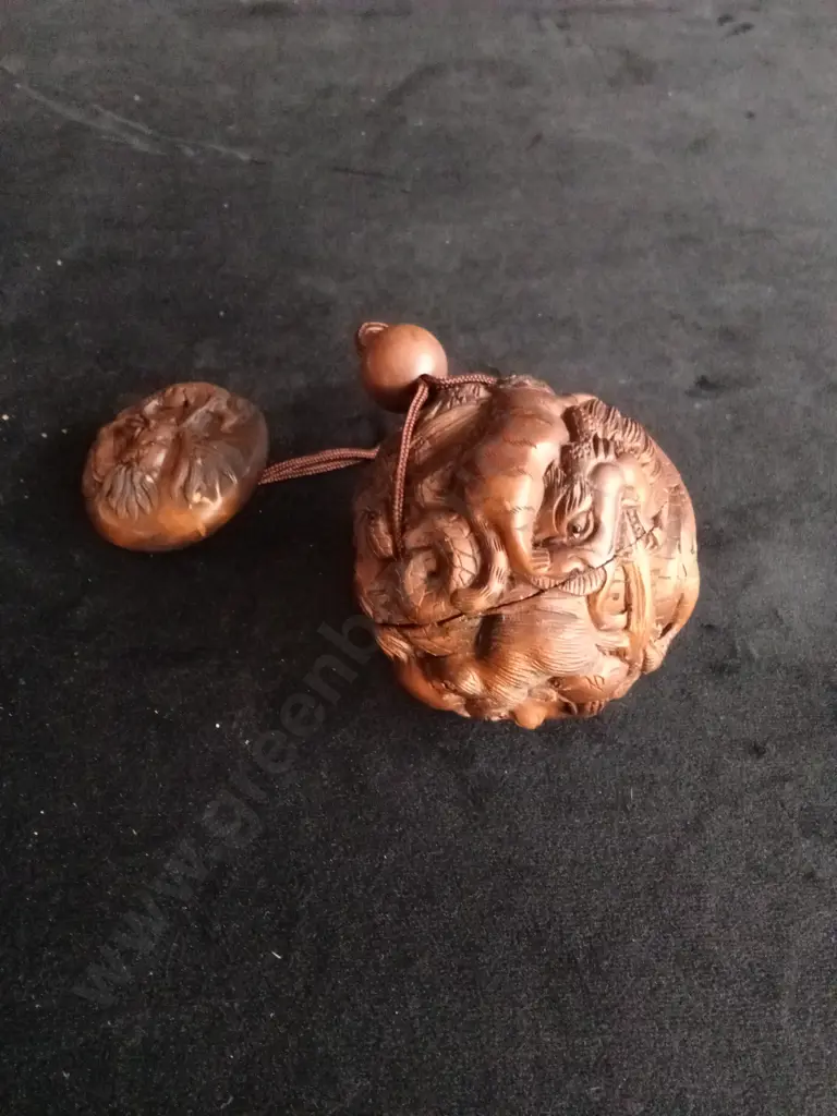 JAPANESE WOOD INRO Image 1++