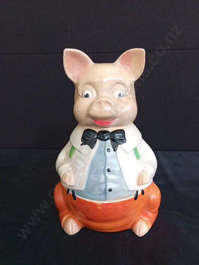 ANTIQUE MR PIG FROM 1975 Image 1++