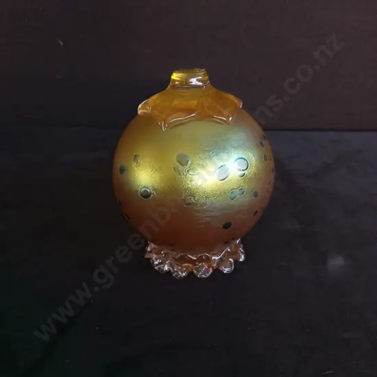 IRIDESCENT BOHEMIAN ART GLASS POMEGRANATE H13CM