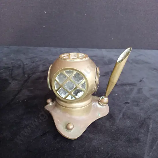 VINTAGE BRASS DEEP SEA DIVER HELMET H10CM
