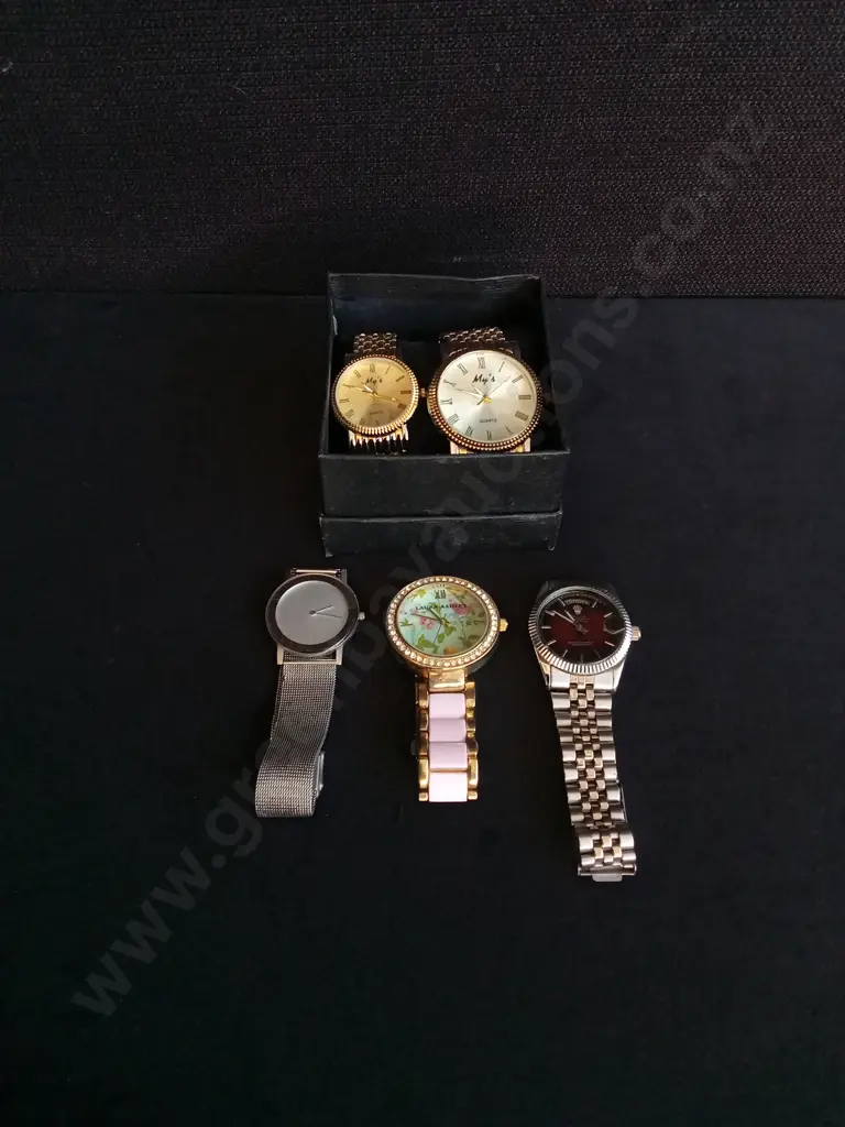 MIX OF WATCHES, 5 PIECES Image 1++