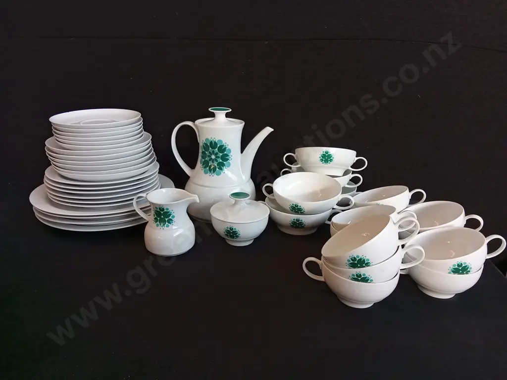 VINTAGE THOMAS GERMANY "ROTUNDA" COFFEE SERVICE, 41 PIECES Image 1++