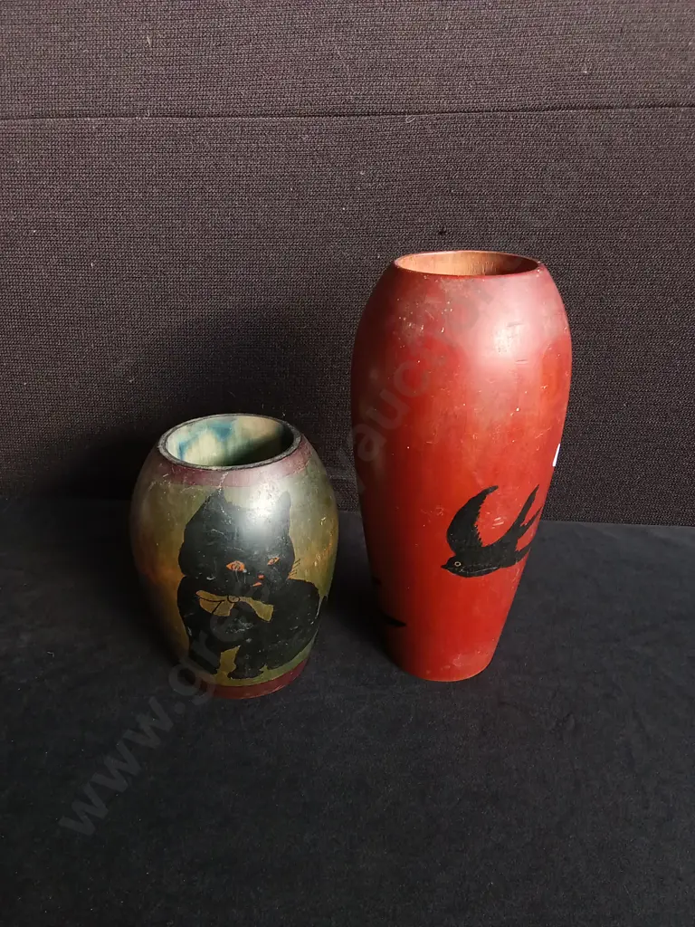 PAIR OF VINTAGE HAND PAINTED WOODEN VASES, TALLEST H 25.5 CM Image 1++
