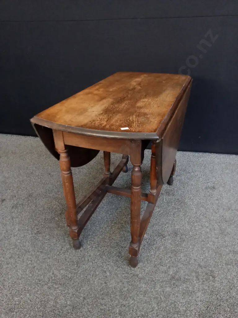 ANTIQUE OAK GATELEG DINING TABLE, H 77 CM X W 1.28 M Image 1++