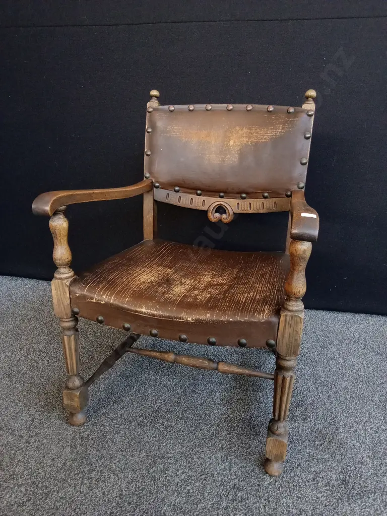 ANTIQUE SPANISH STYLE ARMCHAIR WITH OAK FRAME, H 79 CM Image 1++