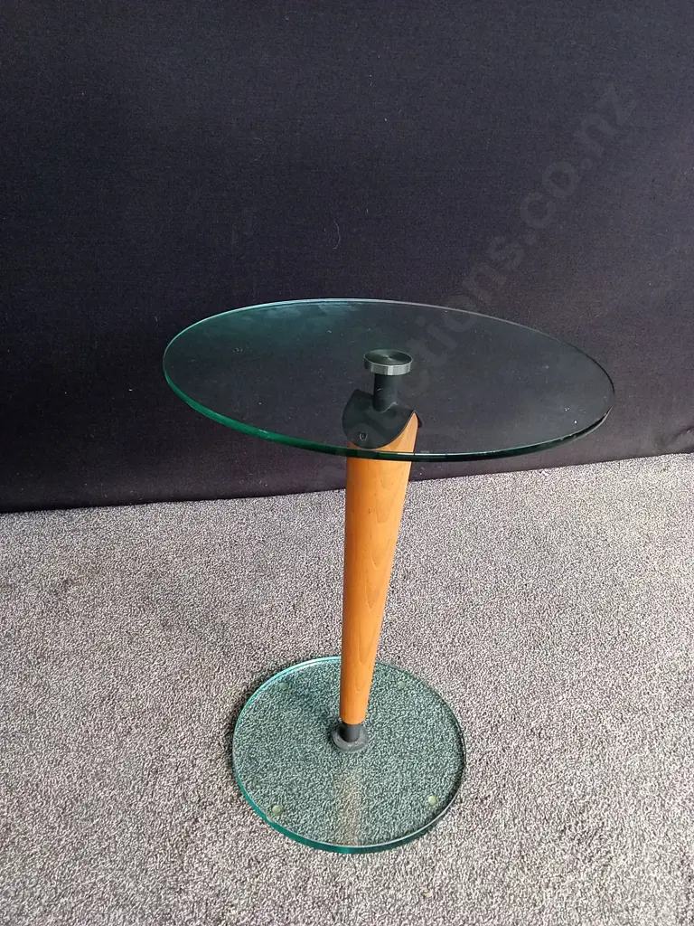 POSTMODERN GLASS SIDE TABLE H56CM L45CM Image 1++