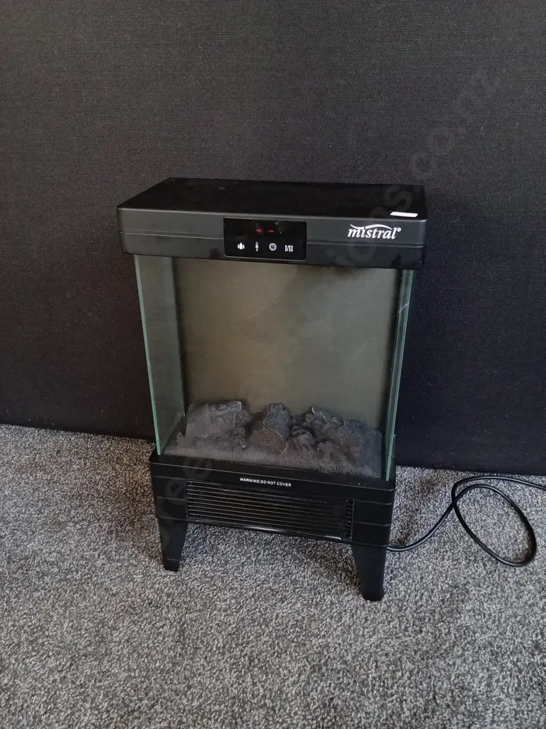 MISTRAL FLAME EFFECT ELECTRIC HEATER, WORKING, INCLUDES REMOTE Image 1++