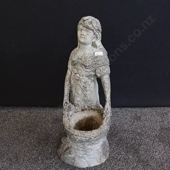 CONCRETE GARDEN SCULPTURE, H 51 CM