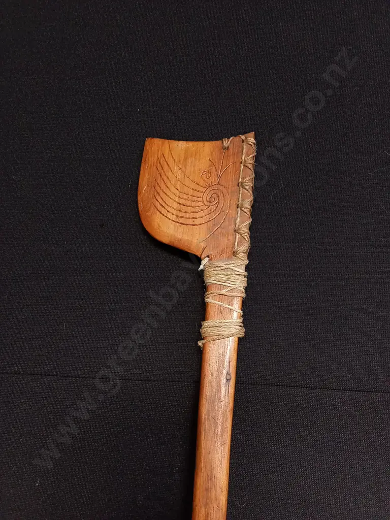 TEWHATEWHA MĀORI LONG-HANDLED FIGHTING STAFF Image 1++