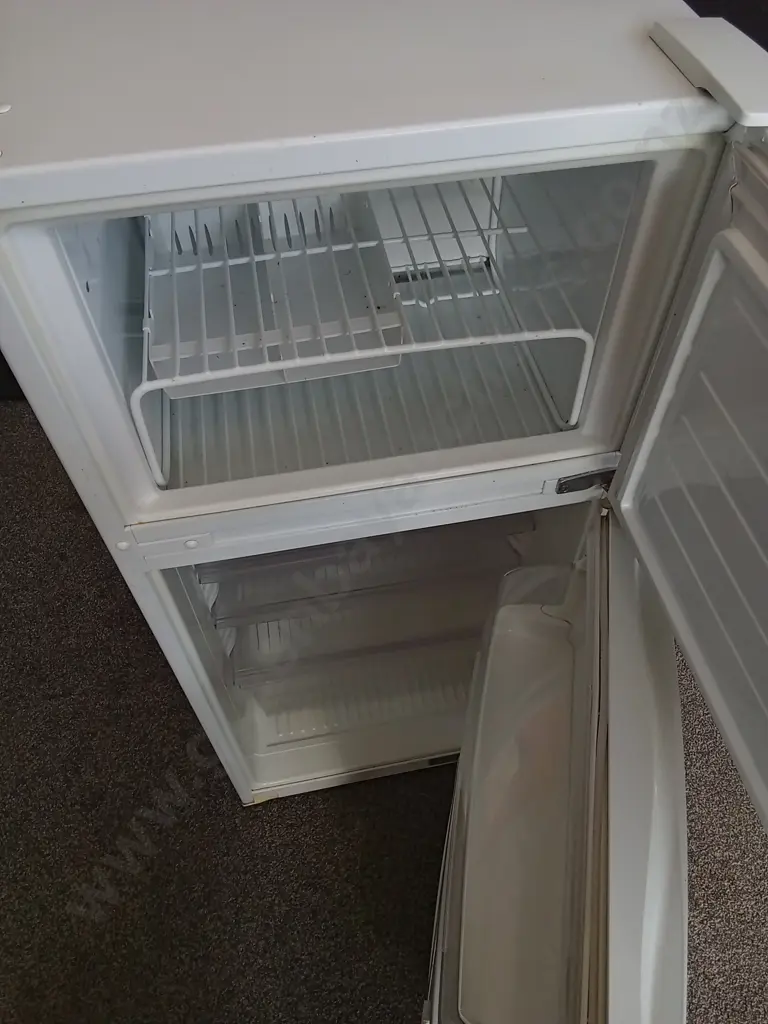 FISHER & PAYKEL FRIDGE AND FREEZER, TESTED WORKING, W 53 CM X D 55 CM X H 1.2 M Image 1++