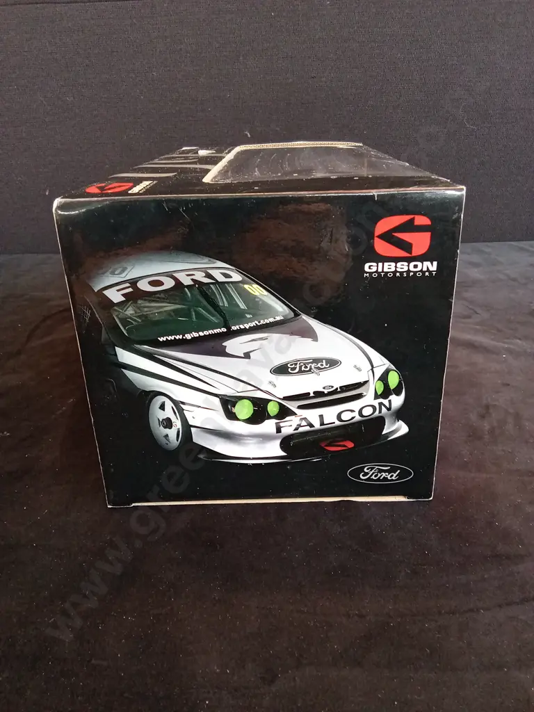 1:18 BIANTE LOWNDES/CROMPTON FORD FALCON V8 "GREEN EYE MONSTER" BATHURST 2001 Image 1++