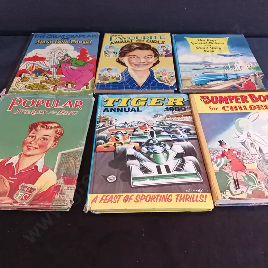 6 VINTAGE BOOKS