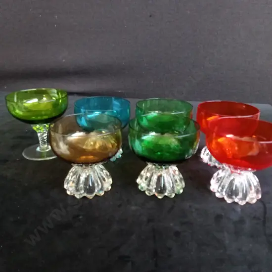 7 ART DECO GLASSES