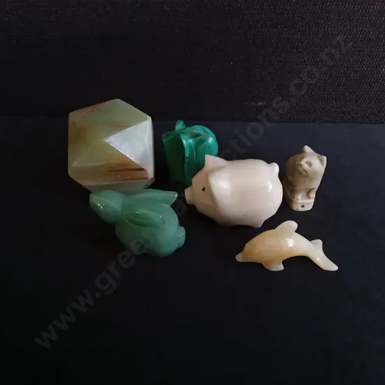 6 PIECES HAND CARVED GEMSTONE ANIMALS AND CRYSTAL TOWER, TALLEST H 5 CM