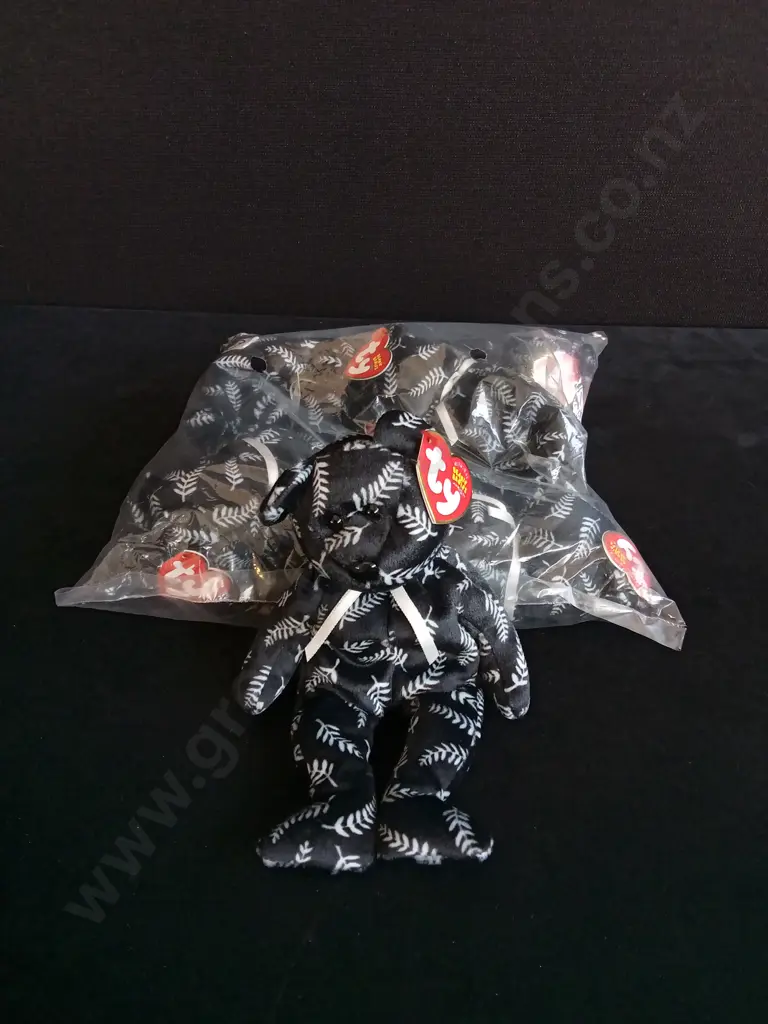 BRAND NEW BAG OF 6 TY BEANIE BABIES "SILVER" Image 1++