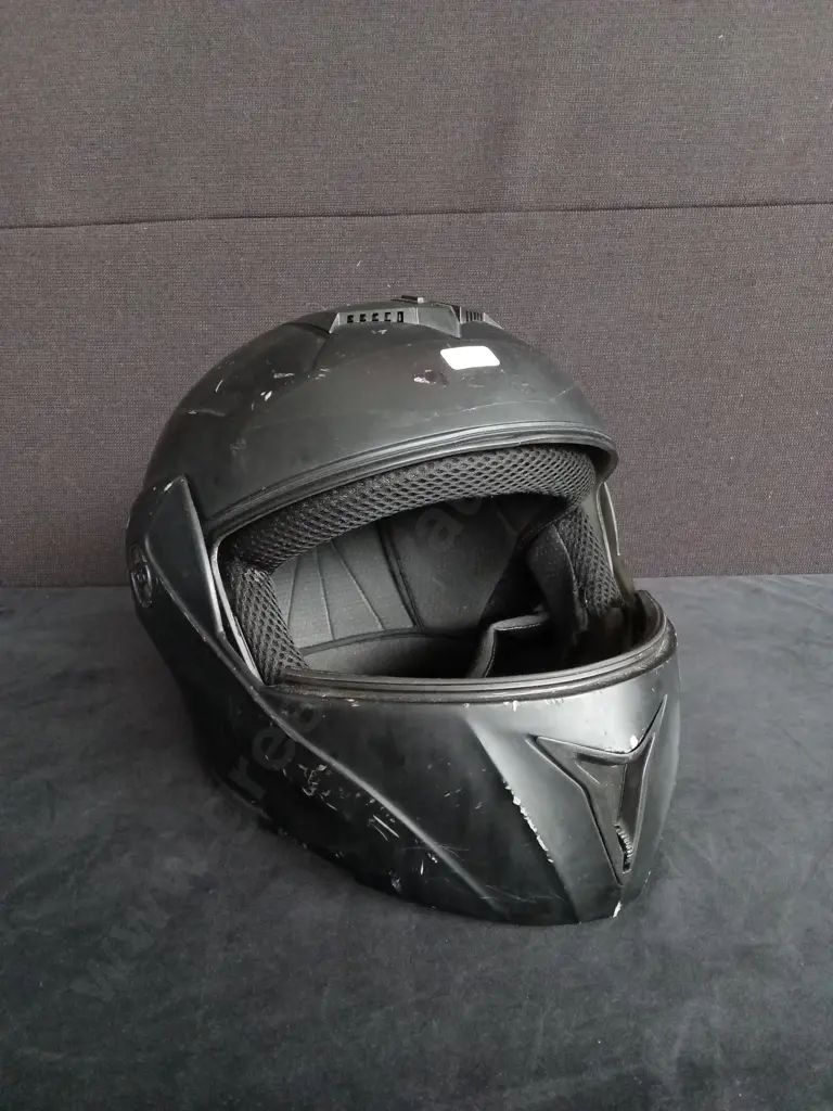 BLACK MODULAR MOTORCYCLE HELMET Image 1++