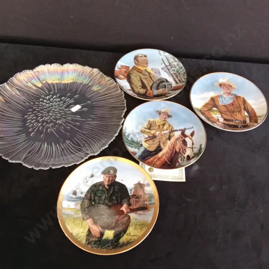 5 DECORATIVE PLATES