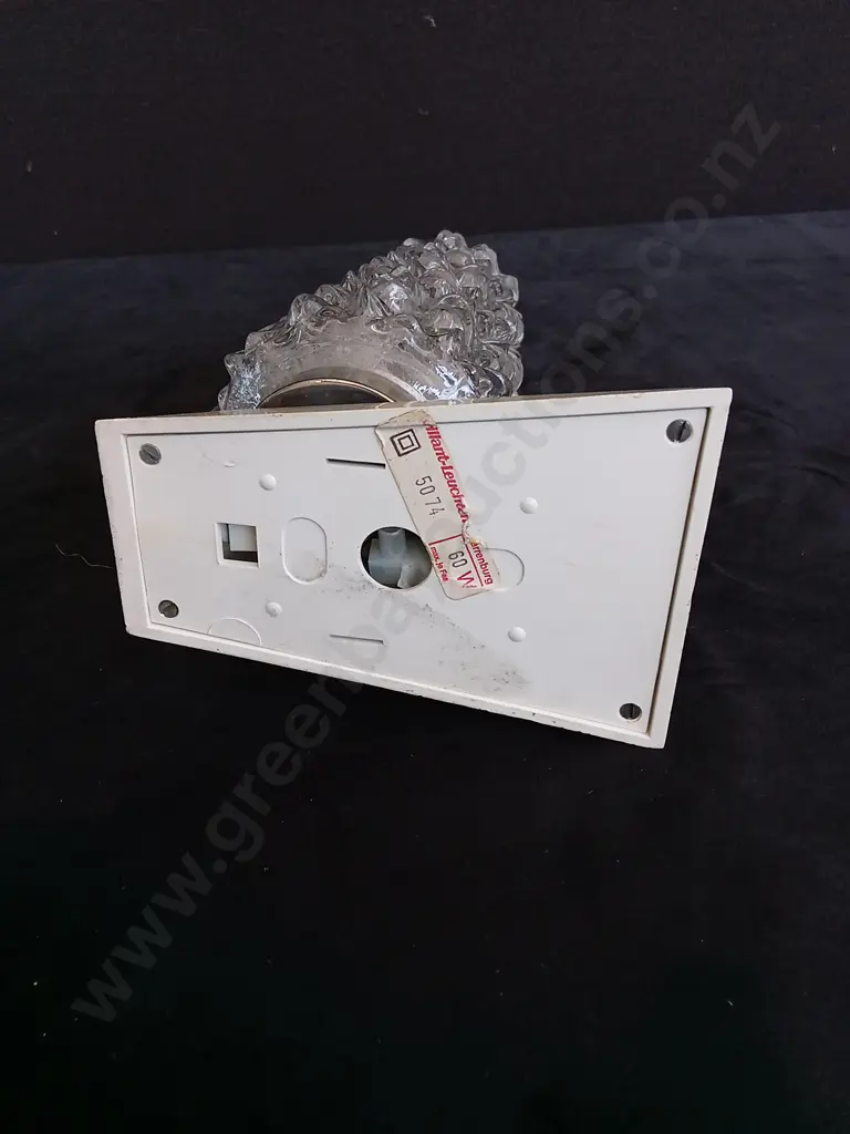 VINTAGE 1970S TABLE LAMP UNTESTED H21CM Image 1++